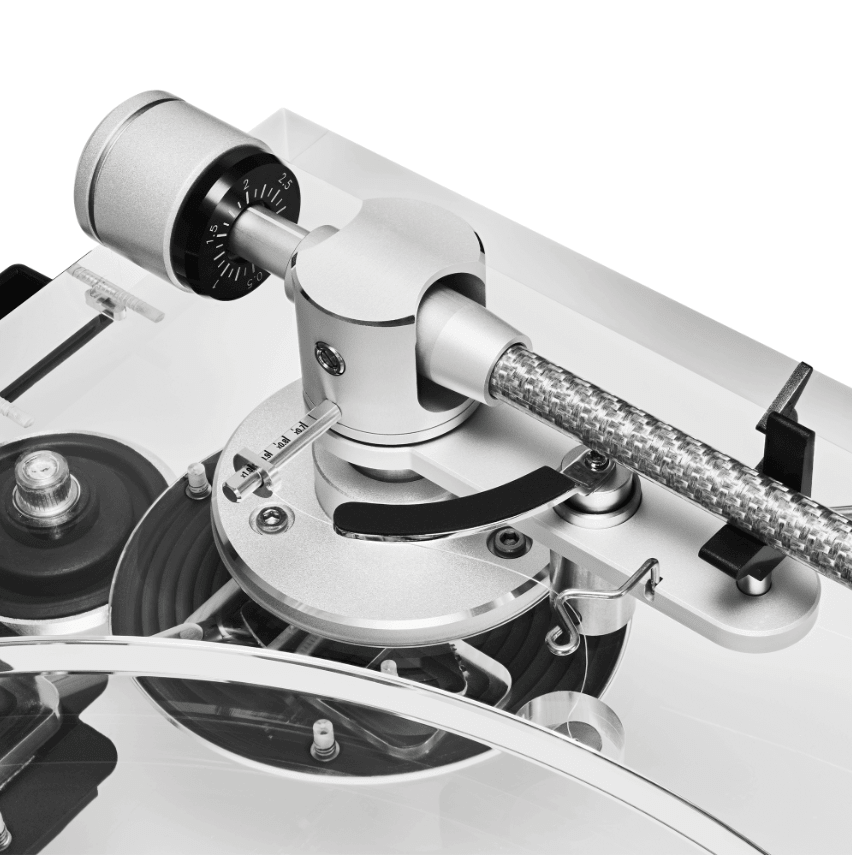 Audio Technica AT-LPA2 Belt Driven Turntable