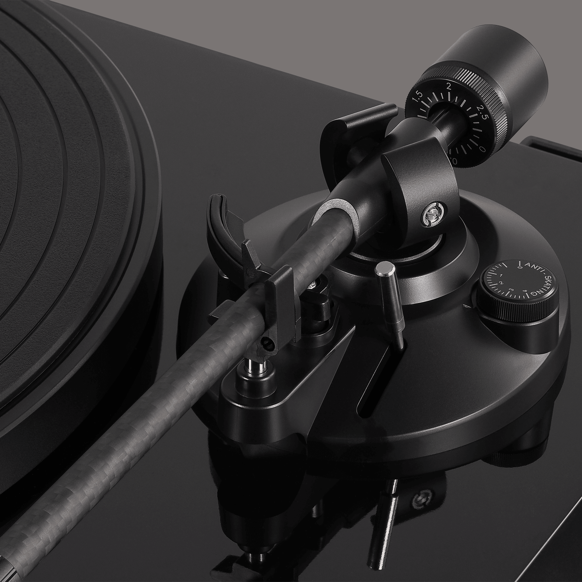 Audio Technica AT-LPW50PB Turntable in Piano Black