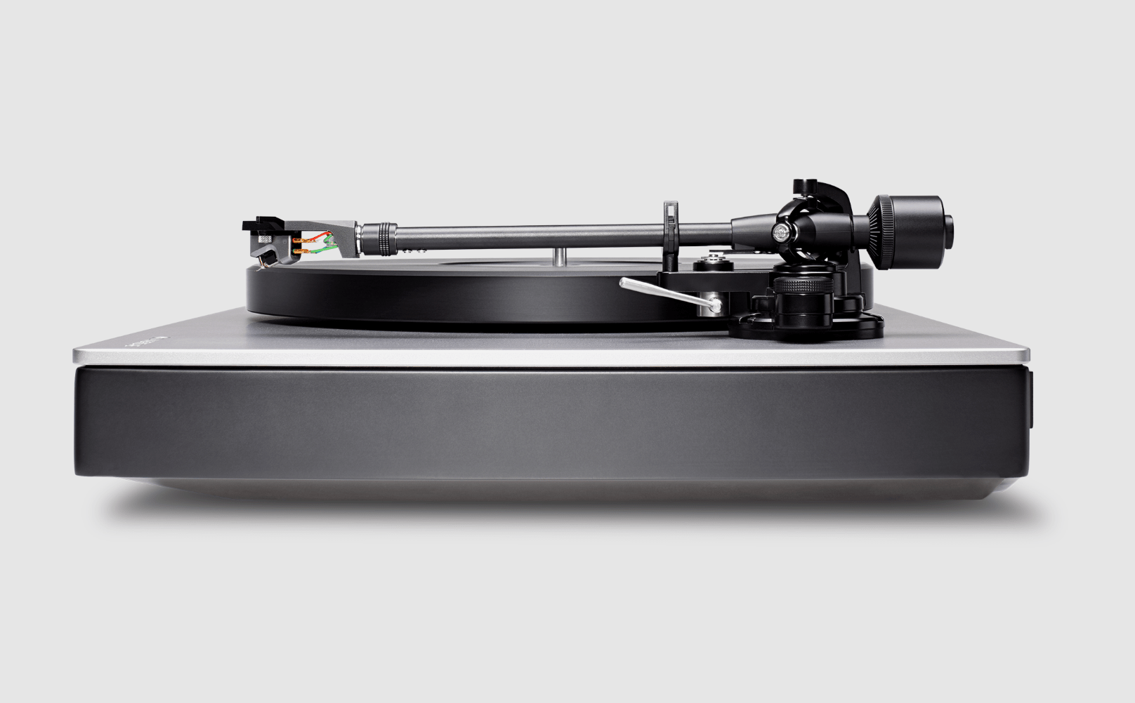Cambridge Audio Alva TT V2 Turntable Bluetooth