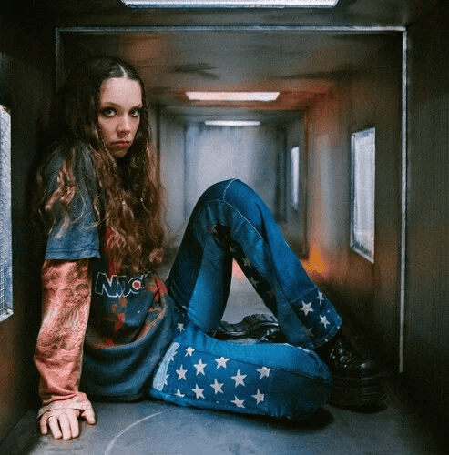 HOLLY HUMBERSTONE - The Walls Are Way Too Thin EP Vinyl