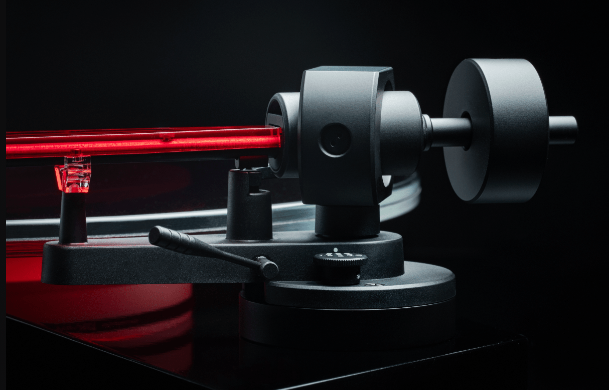 ProJect AC/DC Special Edition Turntable with Ortofon Red Cartridge