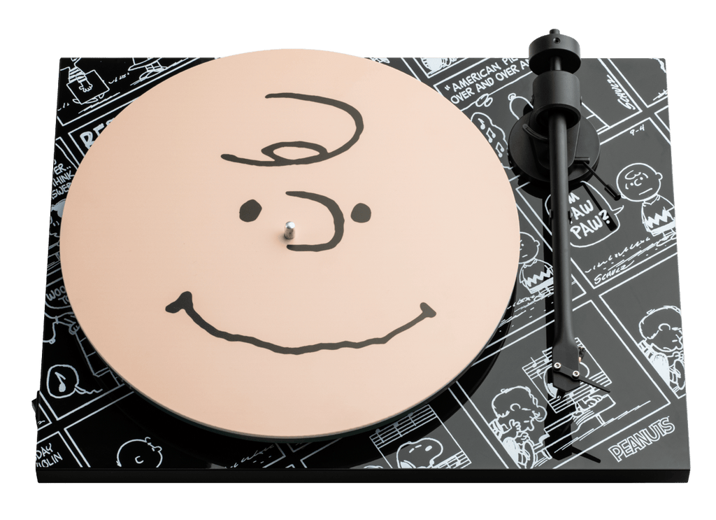 ProJect Peanuts Turntable with Ortofon OM 10 Cartridge