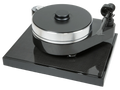 ProJect RPM 10 Carbon Turntable with Ground It Carbon Isolation Base