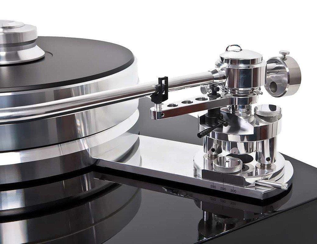 ProJect Signature 10 Turntable with Ortofon Cadenza Black Cartridge