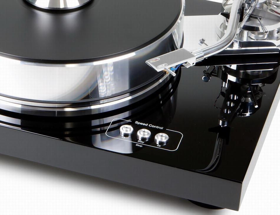 ProJect Signature 10 Turntable