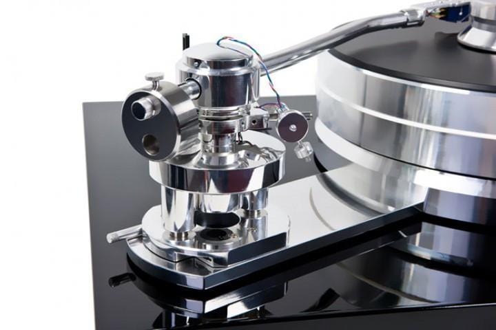 ProJect Signature 10 Turntable