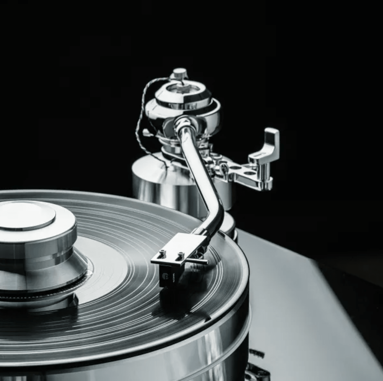 ProJect Signature 12.2 Turntable