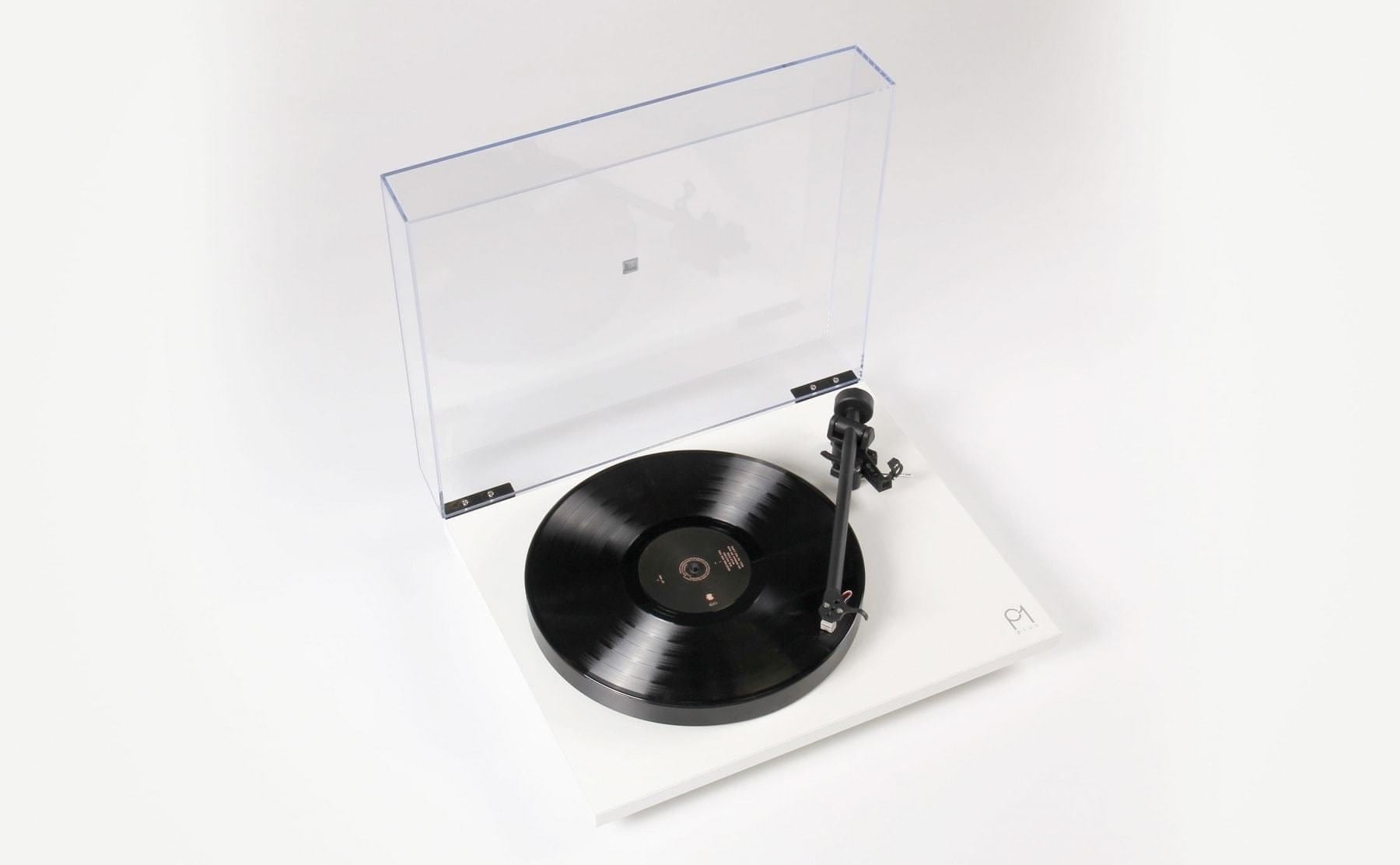 Rega Planar 1 Plus Turntable in Matt White