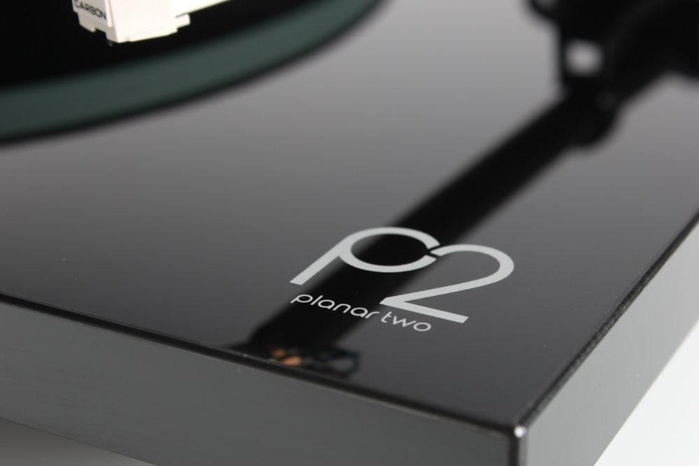 Rega Planar 2 Turntable Gloss Black