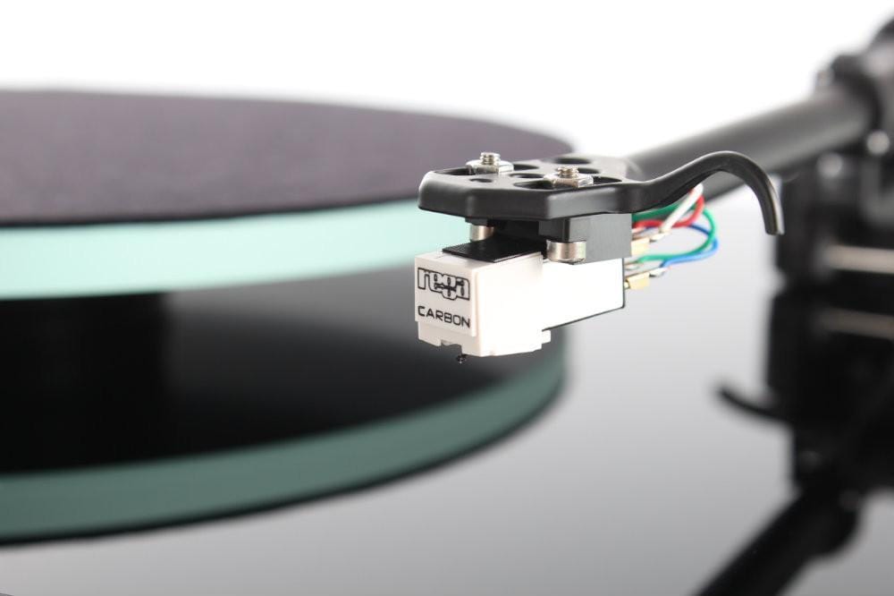 Rega Planar 2 Turntable - Gloss White
