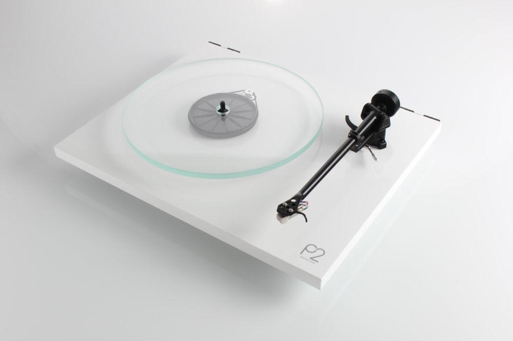 Rega Planar 2 Turntable - Gloss White