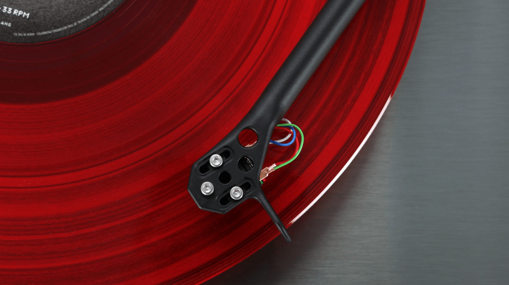 Rega Planar 3 RS Special Edition with ND5 in Brushed Aluminium Black