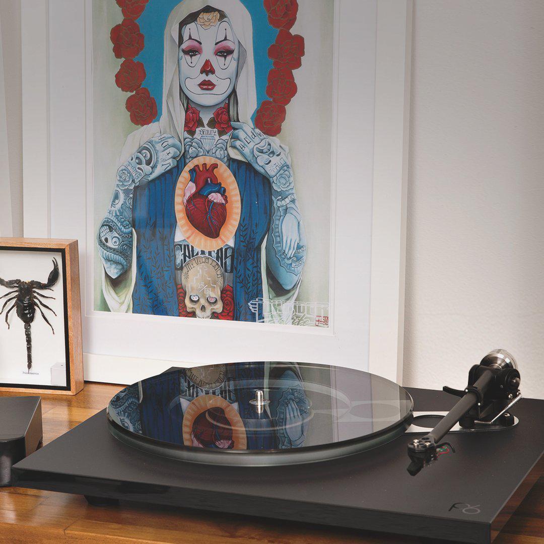Rega Planar 6 Turntable (No Cartridge)
