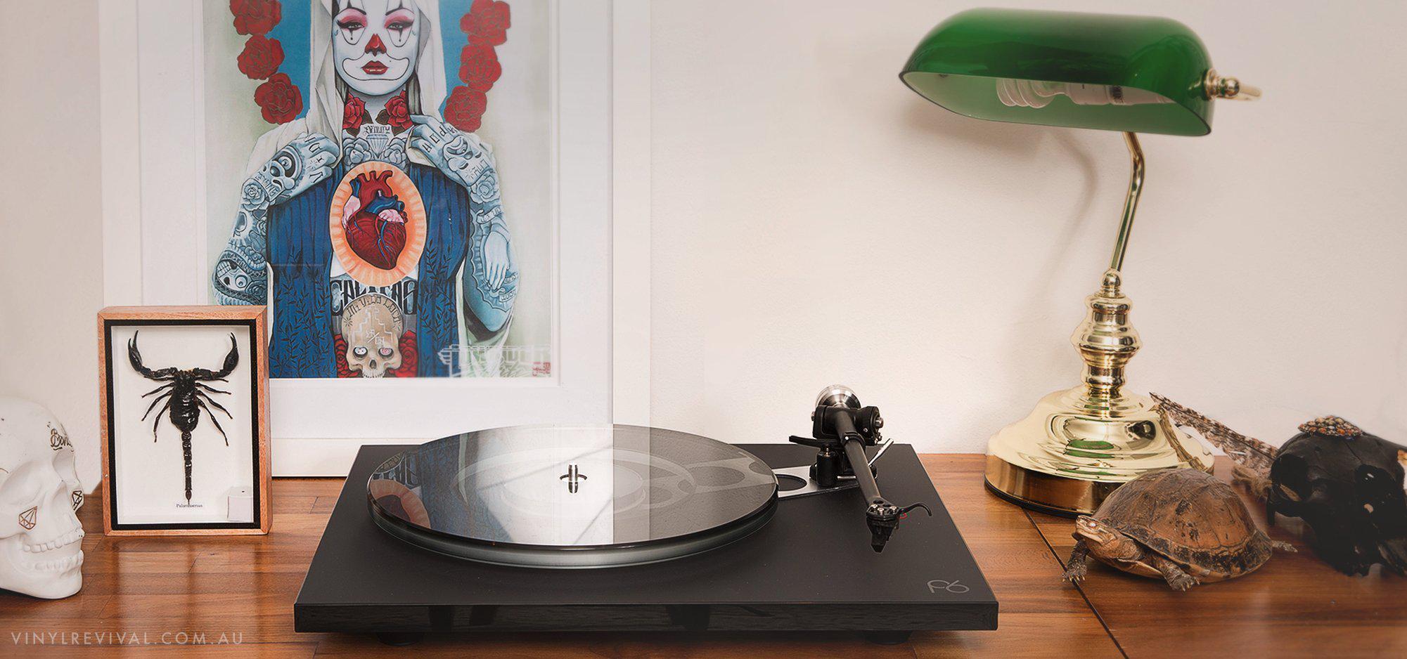Rega Planar 6 Turntable with Exact Cartridge