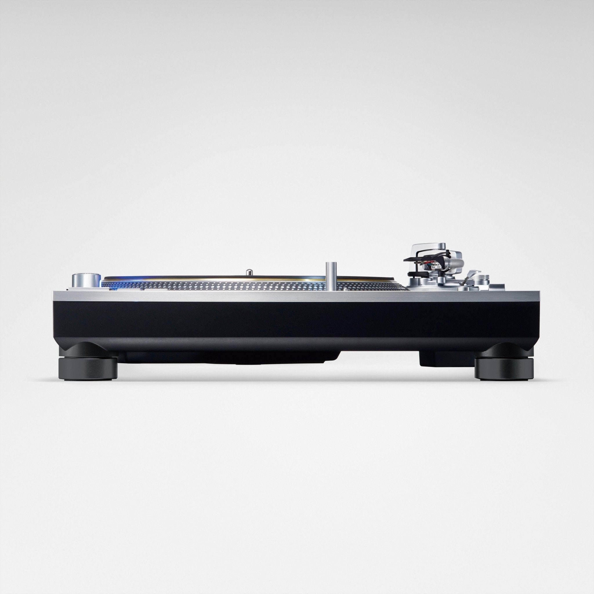 Technics SL-1200GEG-S Grand Class Direct Drive Turntable with Bonus Ortofon Cartridge