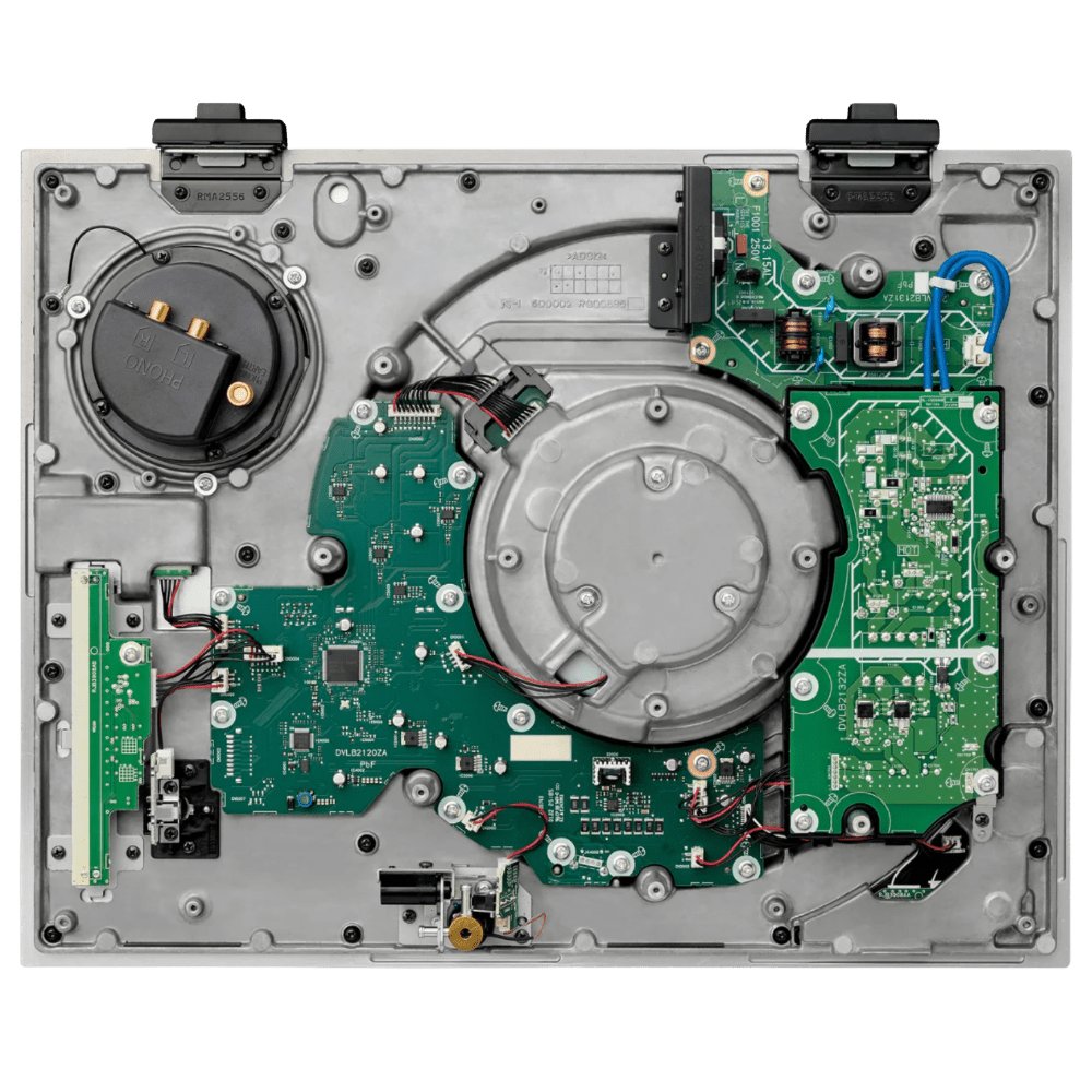 Technics SL-1210GME Grand Class Master Edition Direct Drive Turntable