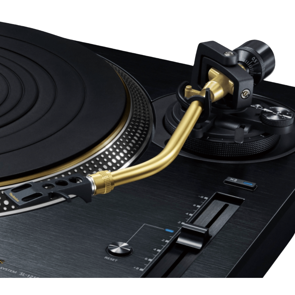 Technics SL-1210GME Grand Class Master Edition Direct Drive Turntable