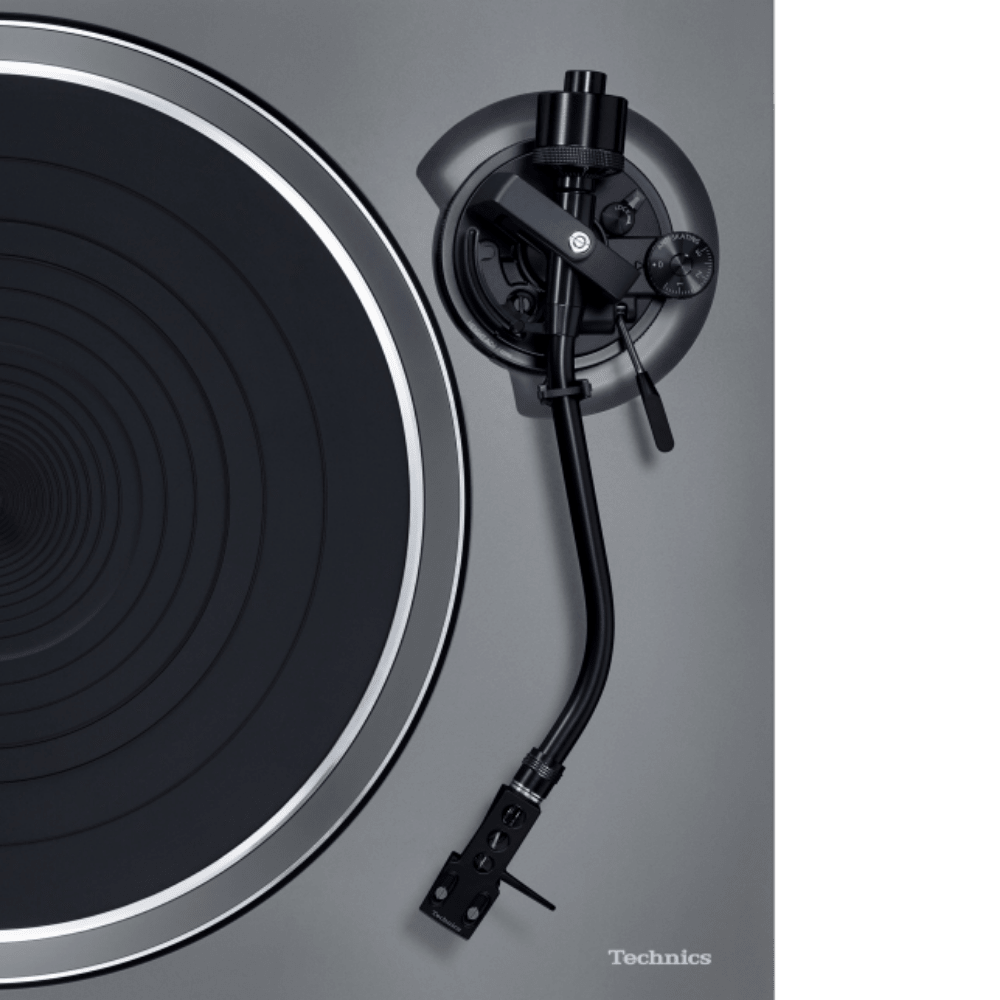 Technics SL-1500CS Delta Sigma Premium Class Direct Drive Turntable